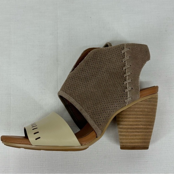 EMU Australia Sarabah size 7.5 Suede Leather Heel Sandals - Picture 9 of 16